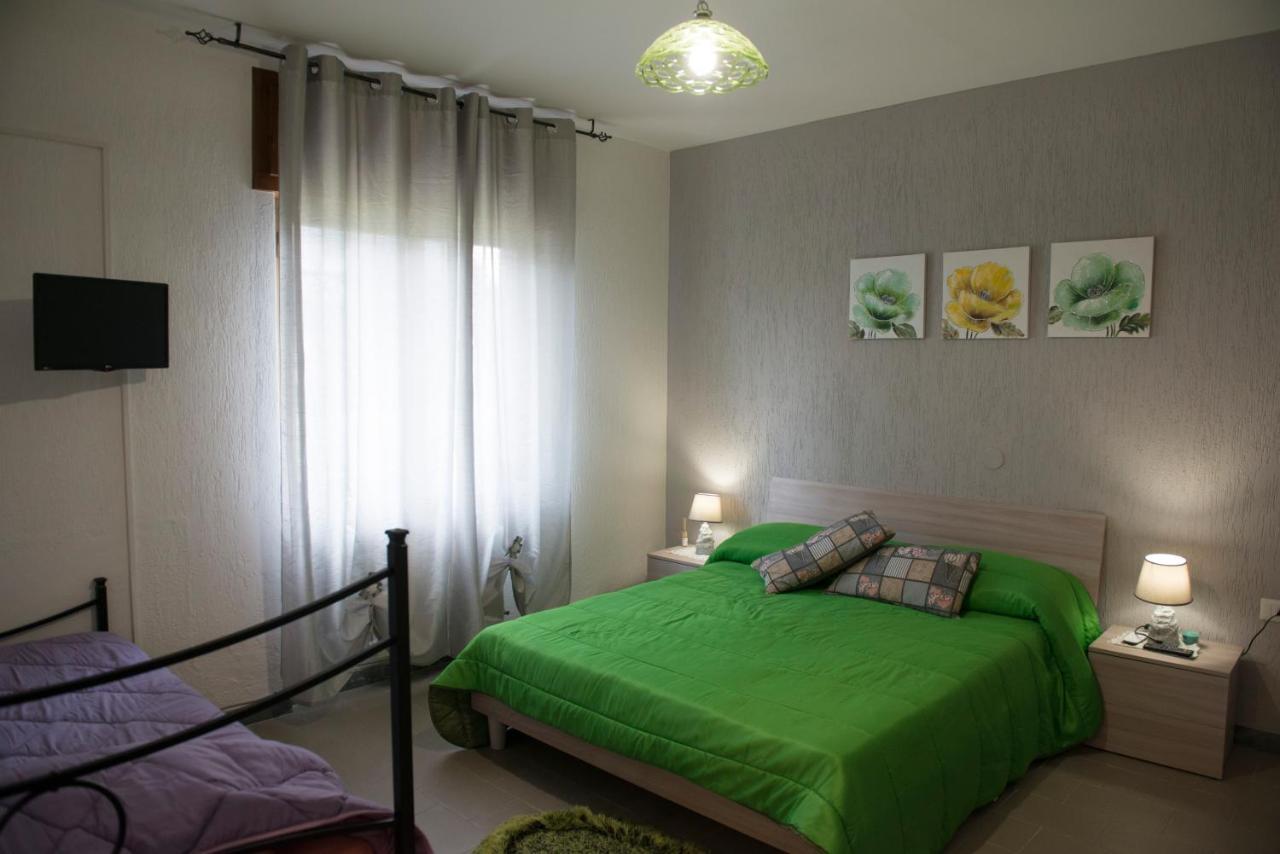 פסטום Villa Miriade B&B מראה חיצוני תמונה