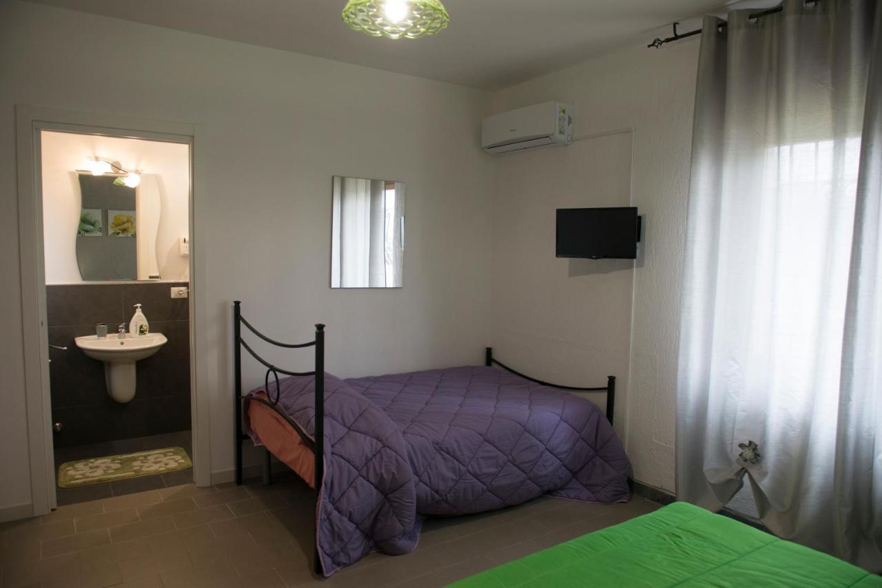 פסטום Villa Miriade B&B מראה חיצוני תמונה