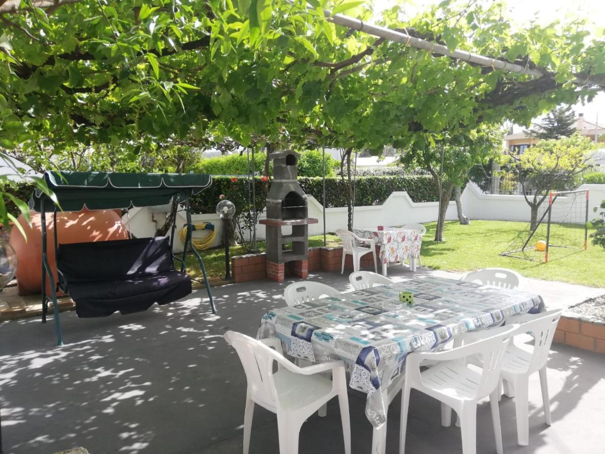 פסטום Villa Miriade B&B מראה חיצוני תמונה
