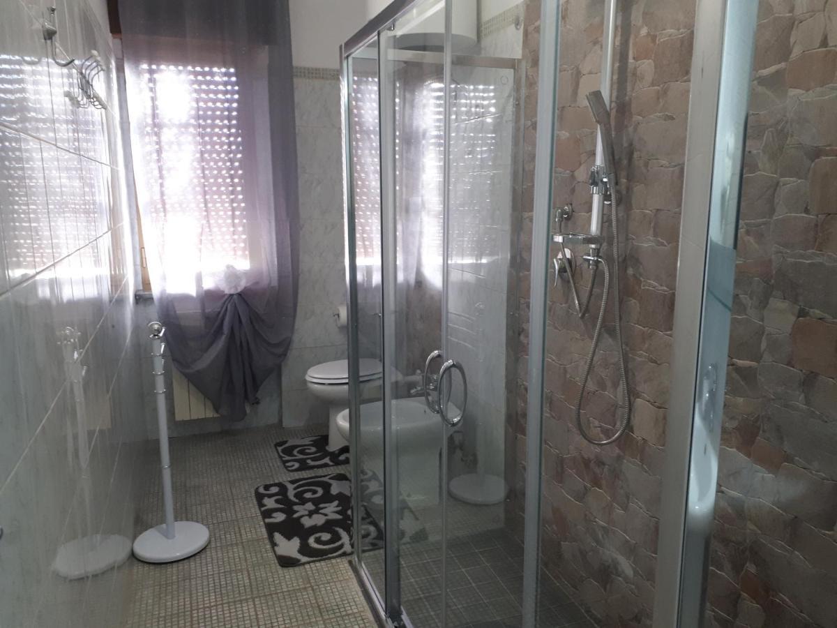 פסטום Villa Miriade B&B מראה חיצוני תמונה
