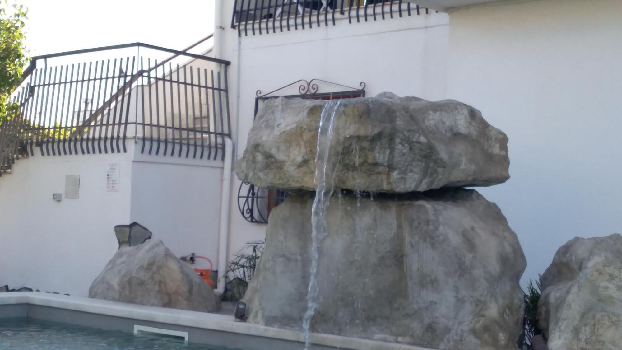 פסטום Villa Miriade B&B מראה חיצוני תמונה