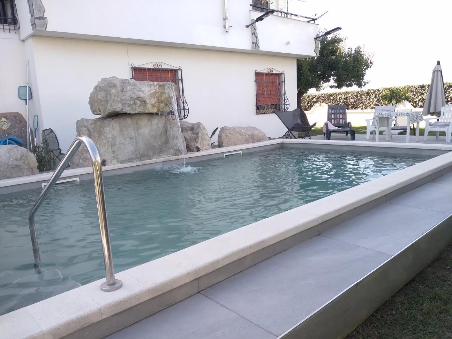 פסטום Villa Miriade B&B מראה חיצוני תמונה