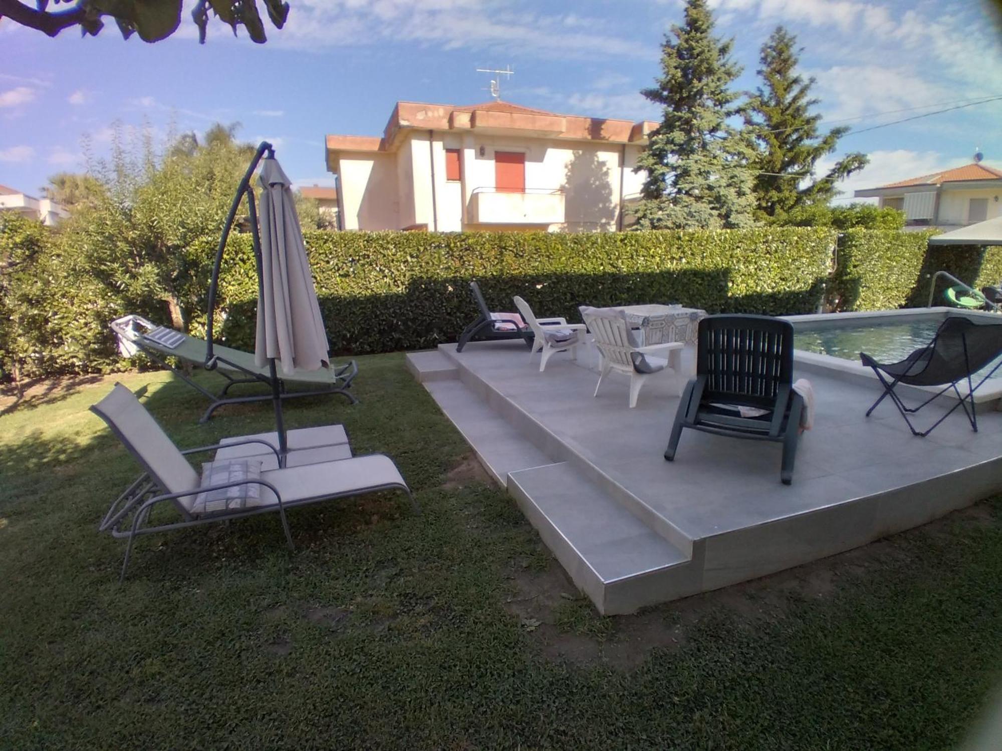פסטום Villa Miriade B&B מראה חיצוני תמונה