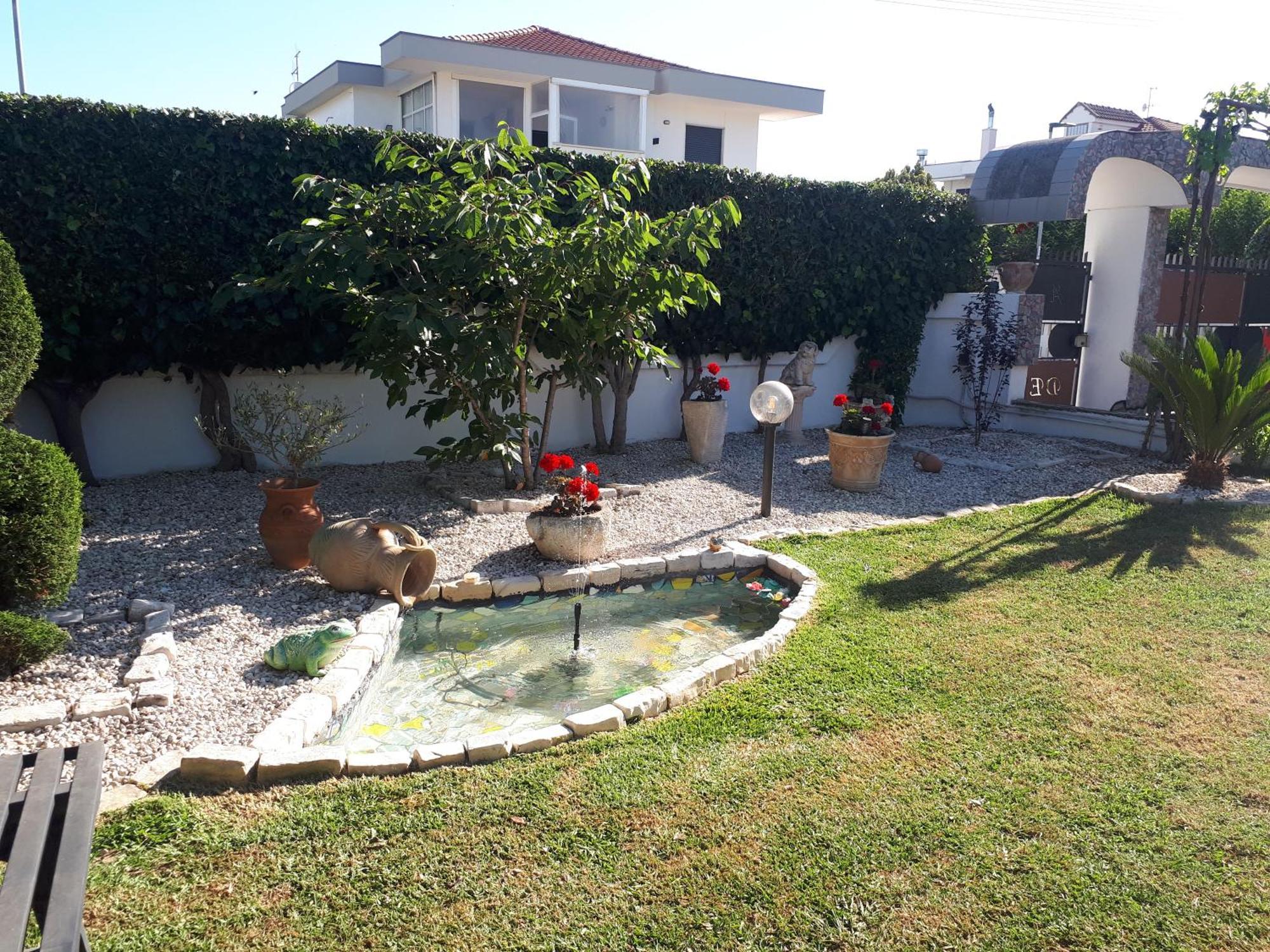 פסטום Villa Miriade B&B מראה חיצוני תמונה