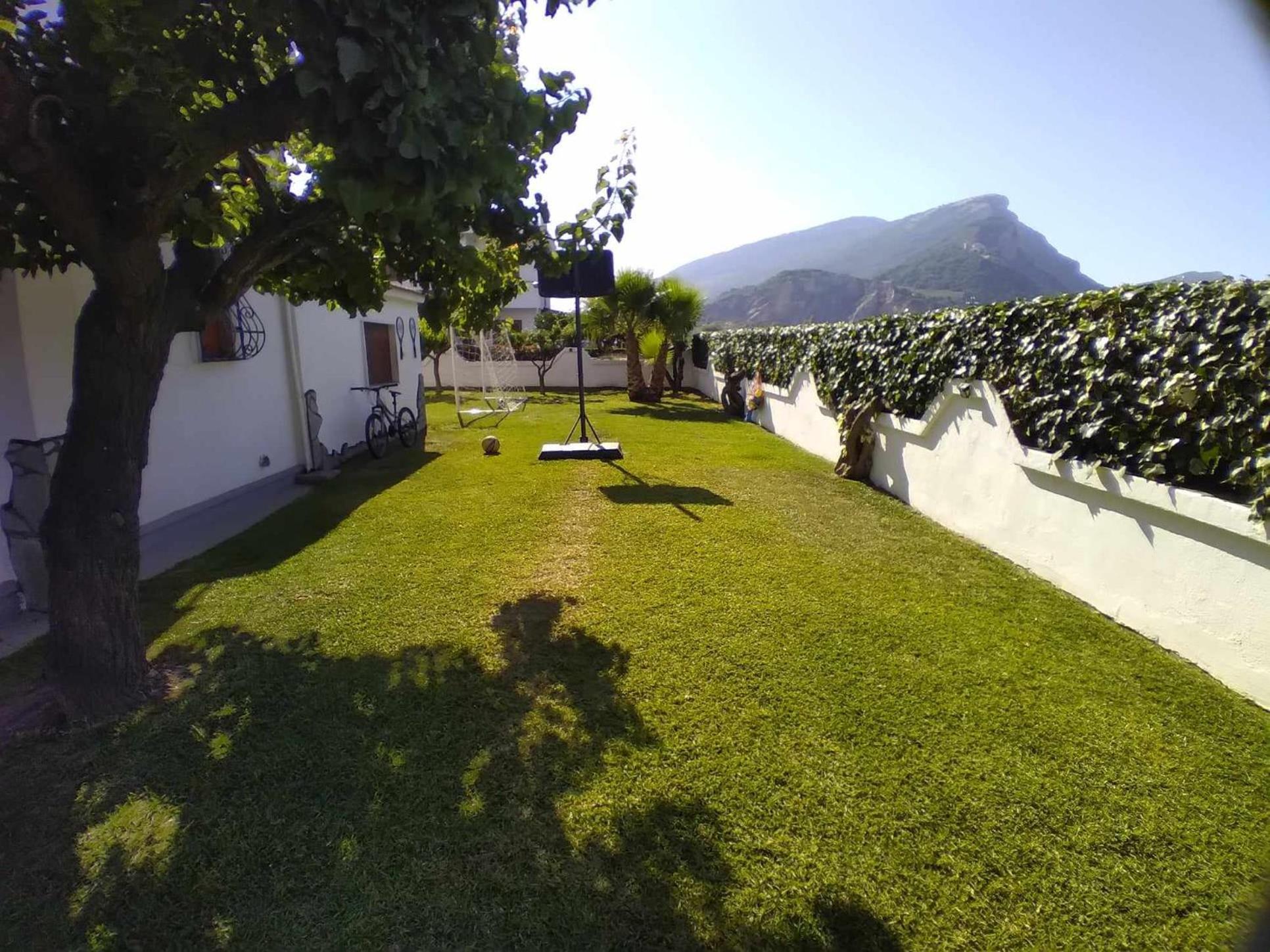 פסטום Villa Miriade B&B מראה חיצוני תמונה