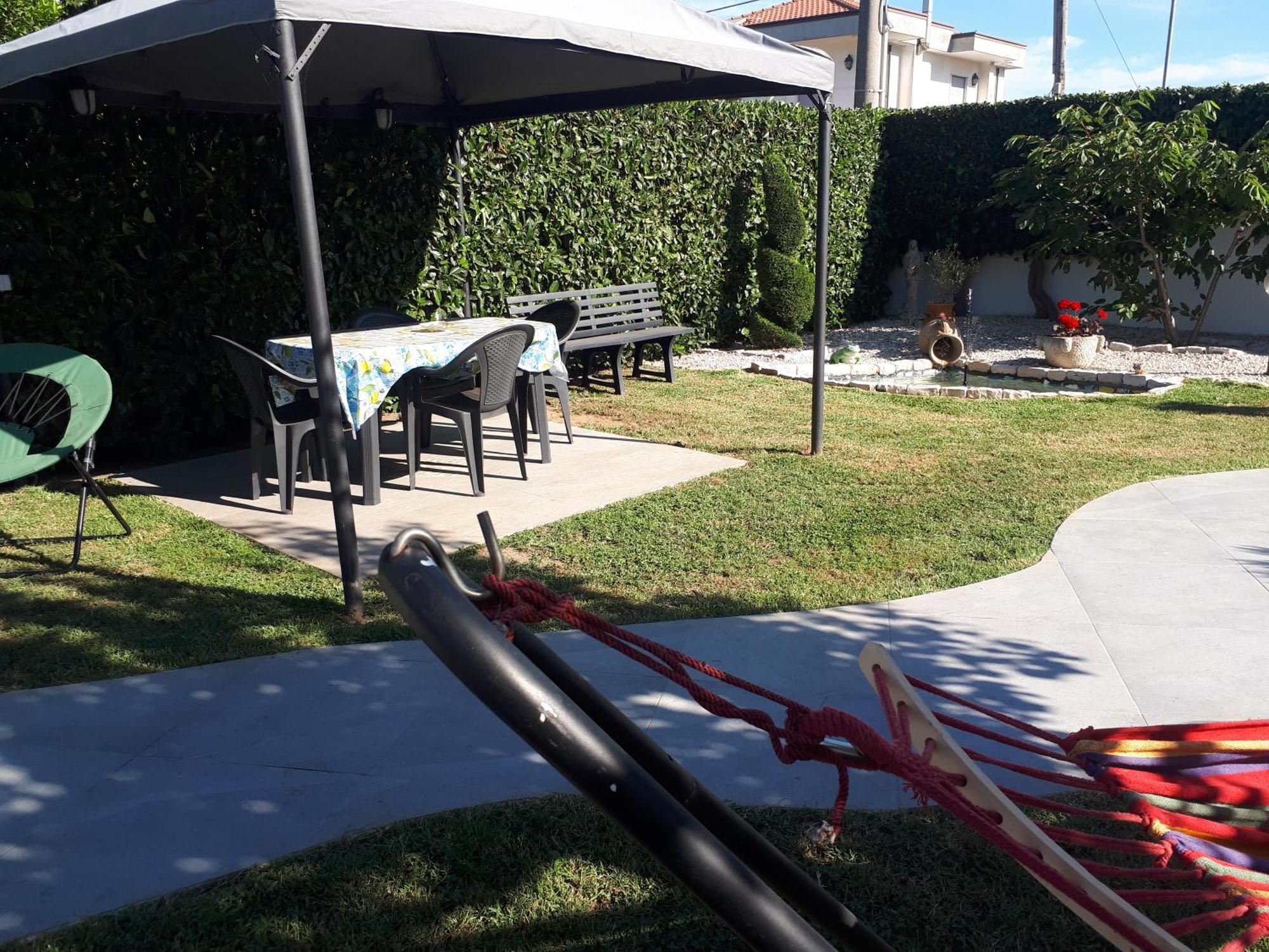 פסטום Villa Miriade B&B מראה חיצוני תמונה